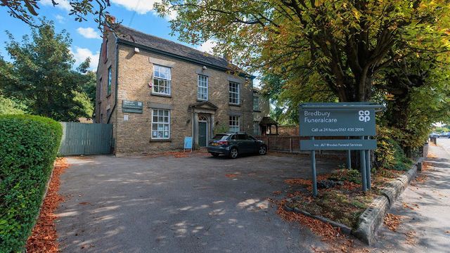 Co-op Funeralcare, Bredbury (inc. J & T Rhodes Funeral Services)