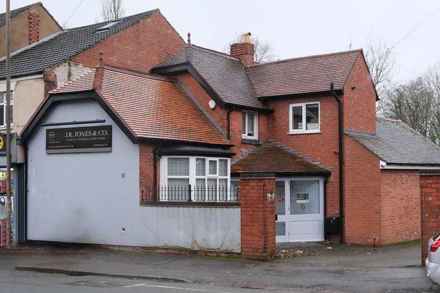 J. R. Jones & Co. Dudley (formerly Dainty & Downing)