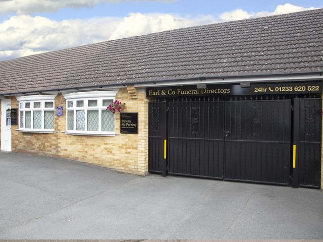 Earl & Co Funeral Directors