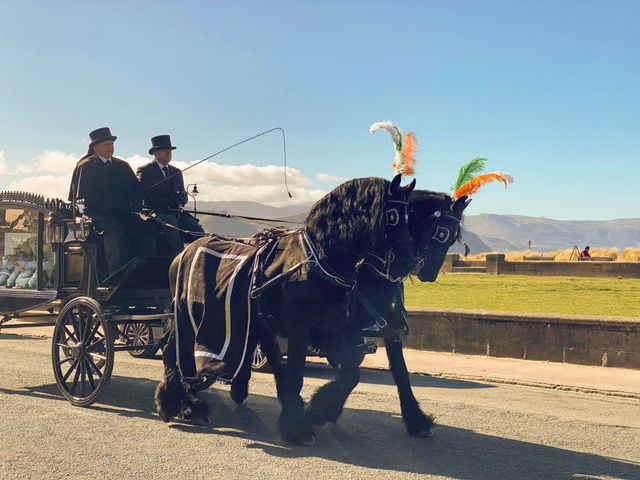 Dewi Glyn Jones - Funeral Directors