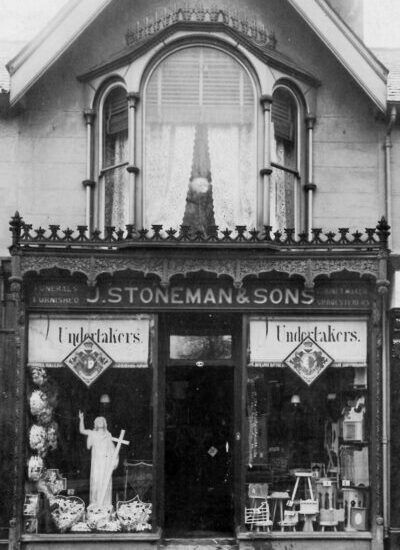 Stoneman Funeral Service - Reigate Stonemasonry Office