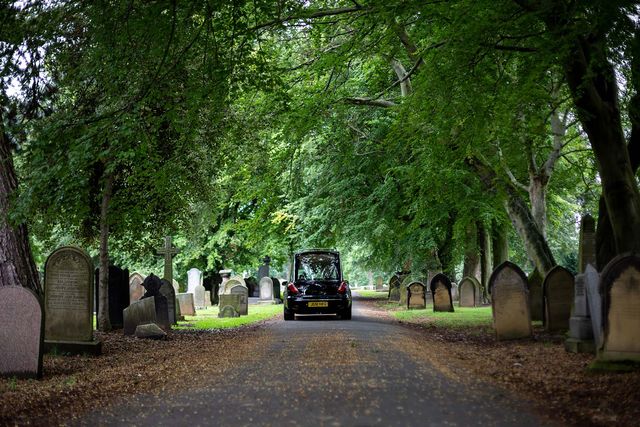 Edwin Pounds & Sons Funeral Directors