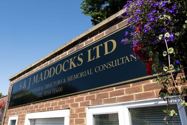 Maddocks S & J