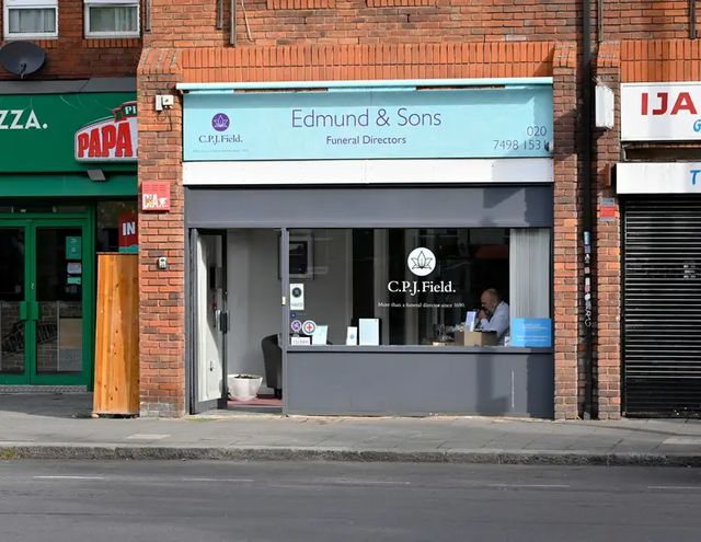 Edmund & Sons Funeral Directors - Clapham