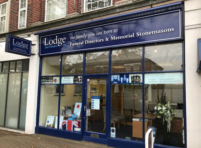 Lodge Brothers - Funeral Directors East Molesey