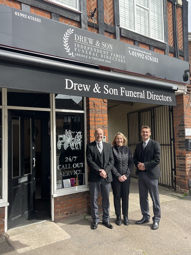 Drew and Son Family Funeral Directors- Theydon Bois & Abridge